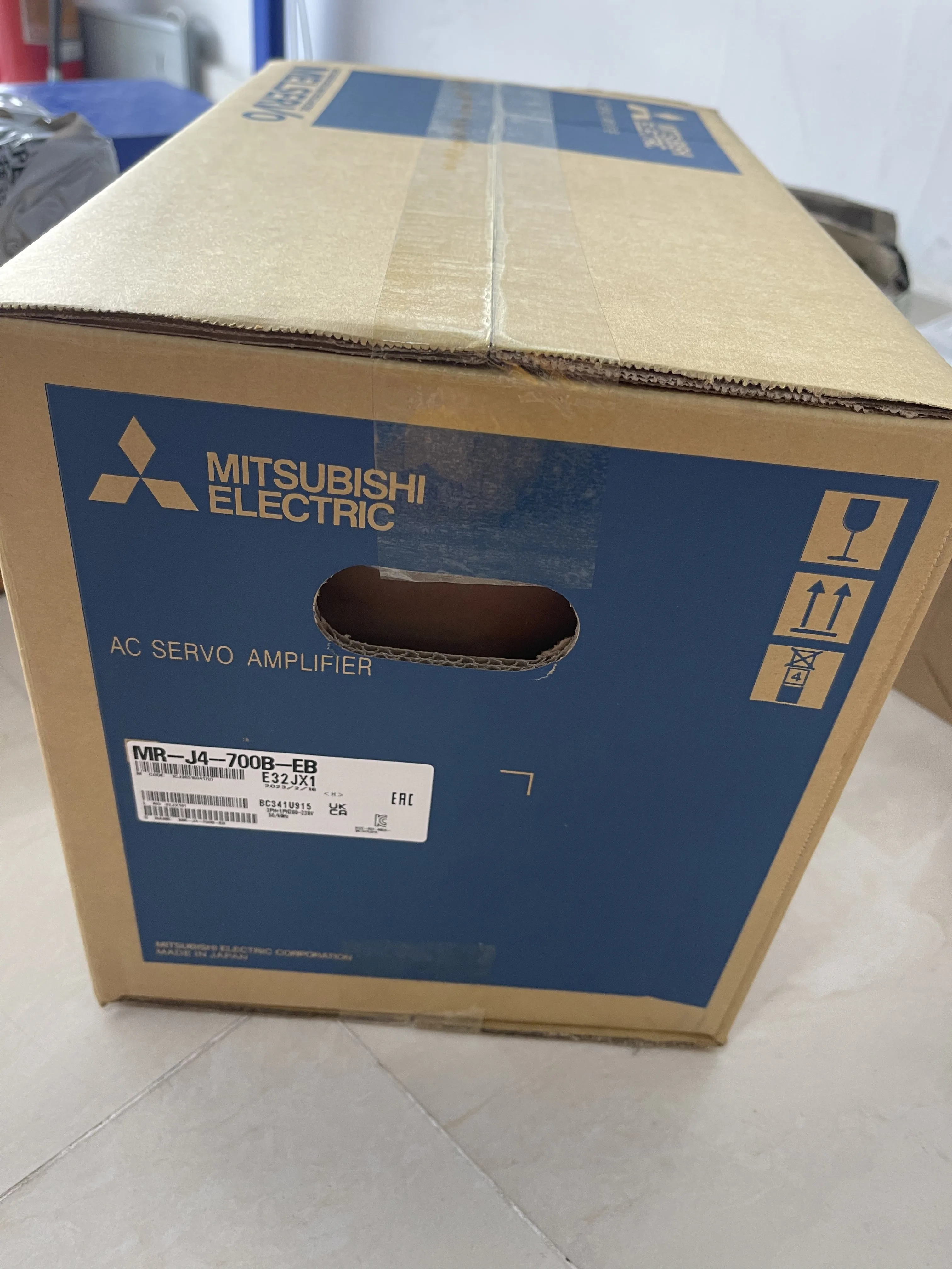 Mitsubishi AC Servo Amplifier MR-J4-700B-EB