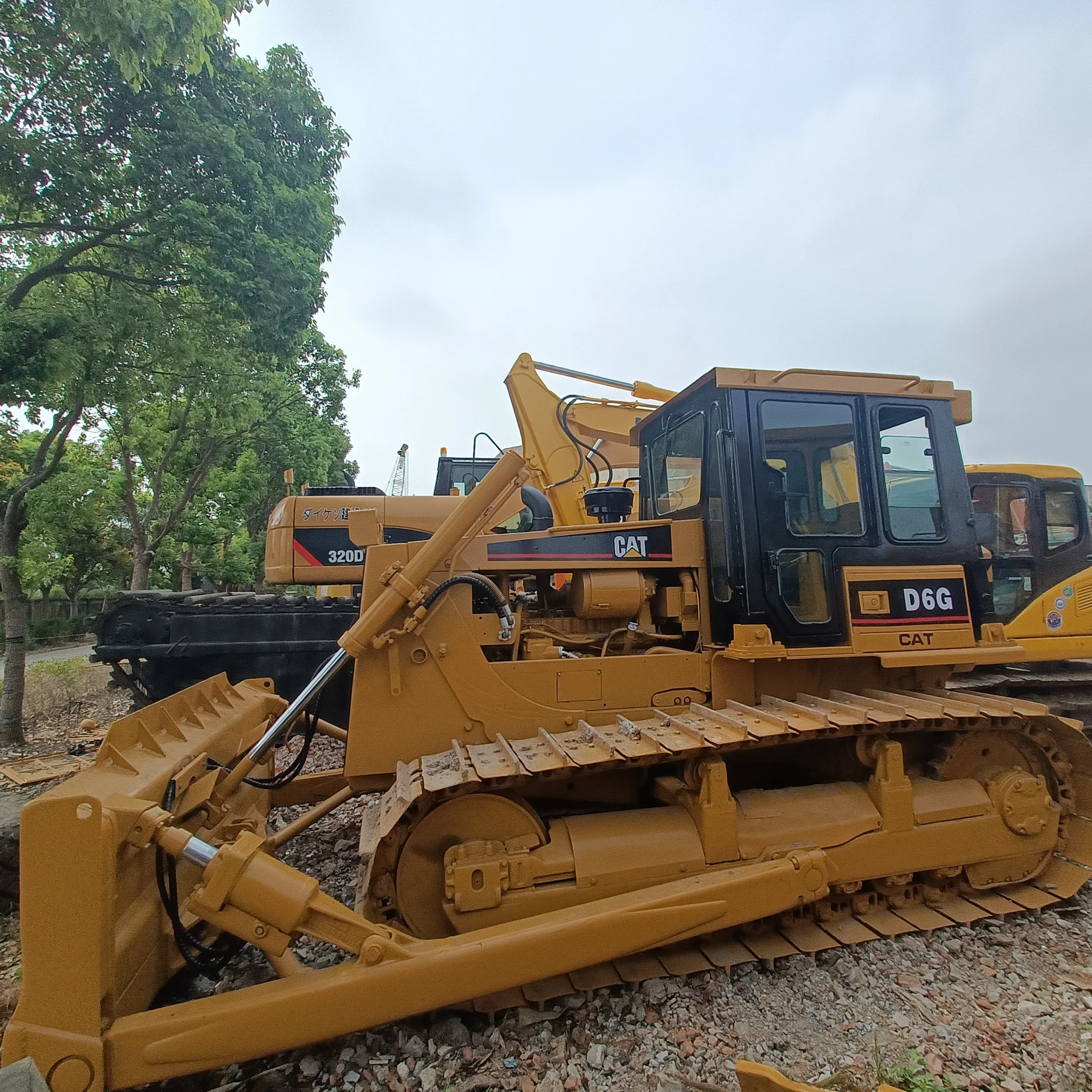 Оригинальные японские Гусеничные бульдозеры CAT D6G дешевые для продажи бульдозер/бульдозер D6