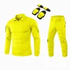 Jaune