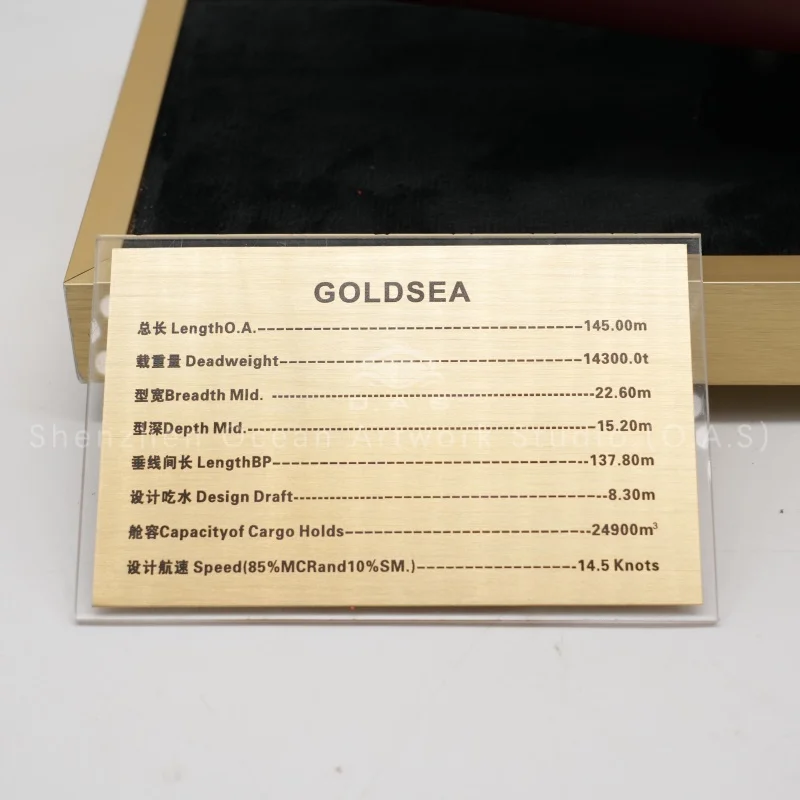 Highly detailed shipping exhibition & ship design model, realistic bulk carrier replica. Fully customized with logos and colors. Premium cargo ship model gifts, ideal for maritime events, office display. Factory direct supply, support bulk orders for shipping enterprises.Amber@vesselmodel.com Tel：+86 18038048785