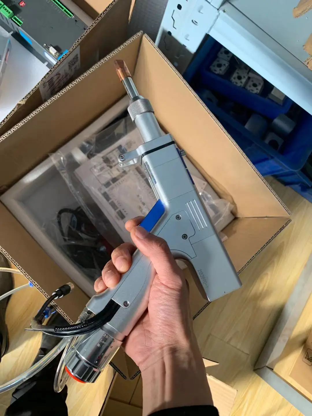 Factory Cheap Handheld Laser Welding Machine Parts Laser Welding Head Laser Welder Gun for Metal Welding