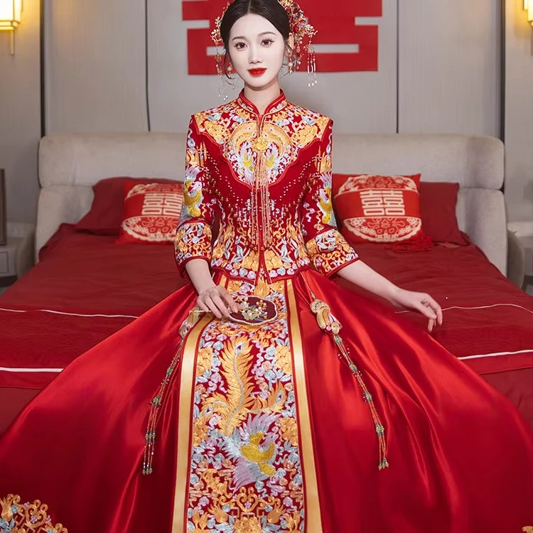 red and gold chinese wedding dress 'Red Jade'Trailing Bridal Cheongsam New Chinese Luxury Wedding Dress main image 0