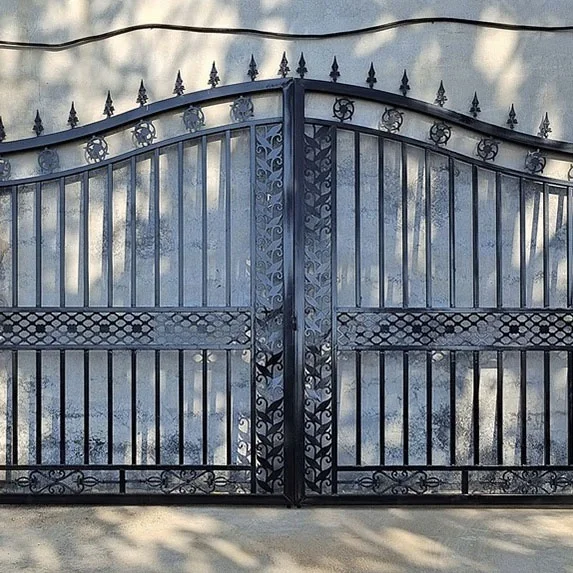 Modern Swing Open Style European Chinese Style Powder Coating Finish Wrought Iron Gates For Safety Accessories Outdoor Use