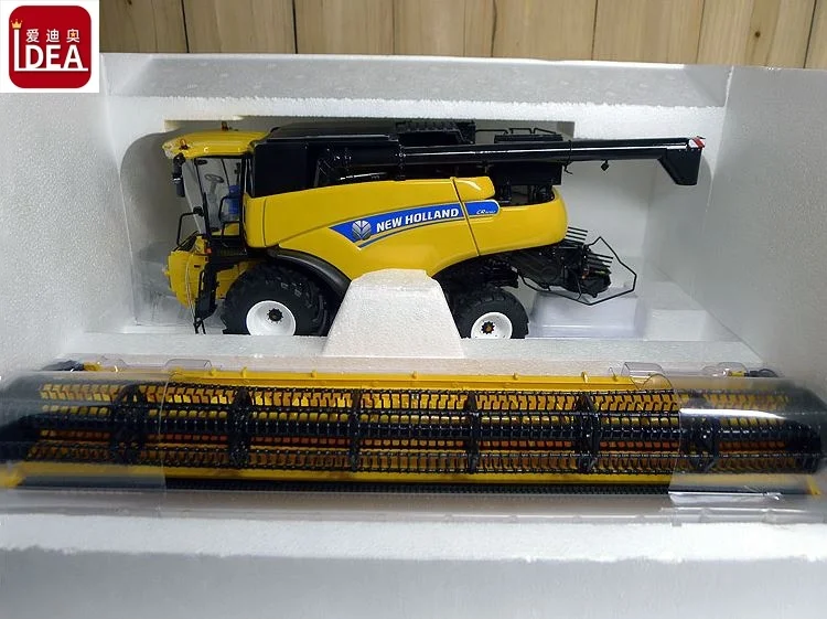 New Custom 1:50 Scale Reaper Binder Diecast Toys Small Combine Harvester OEM