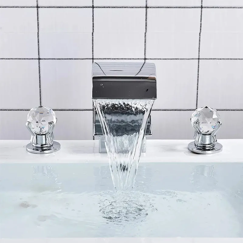 Luxury Waterfall Dual Crystal Handle Gold Bathtub Tap Deck Mounted