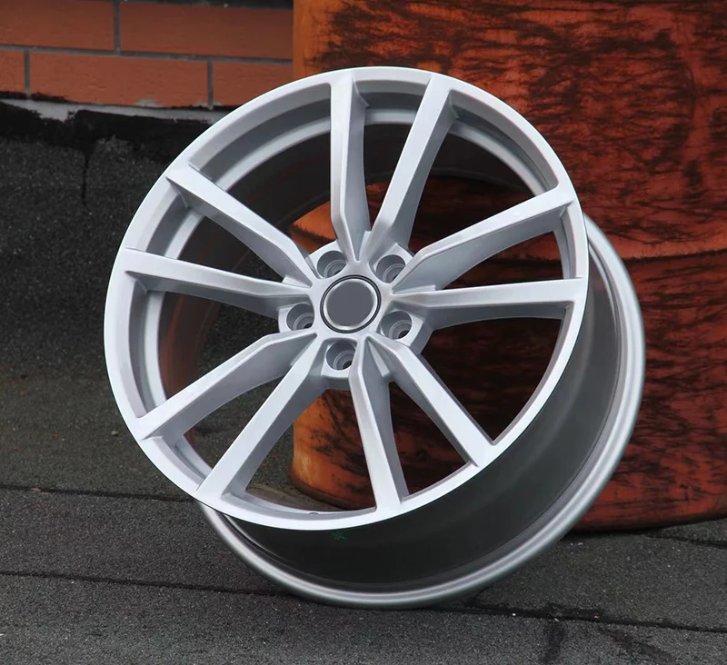 Wholesale Price 17 18 19 Inch 5 Holes Black Silver 100/112 Muitspoke