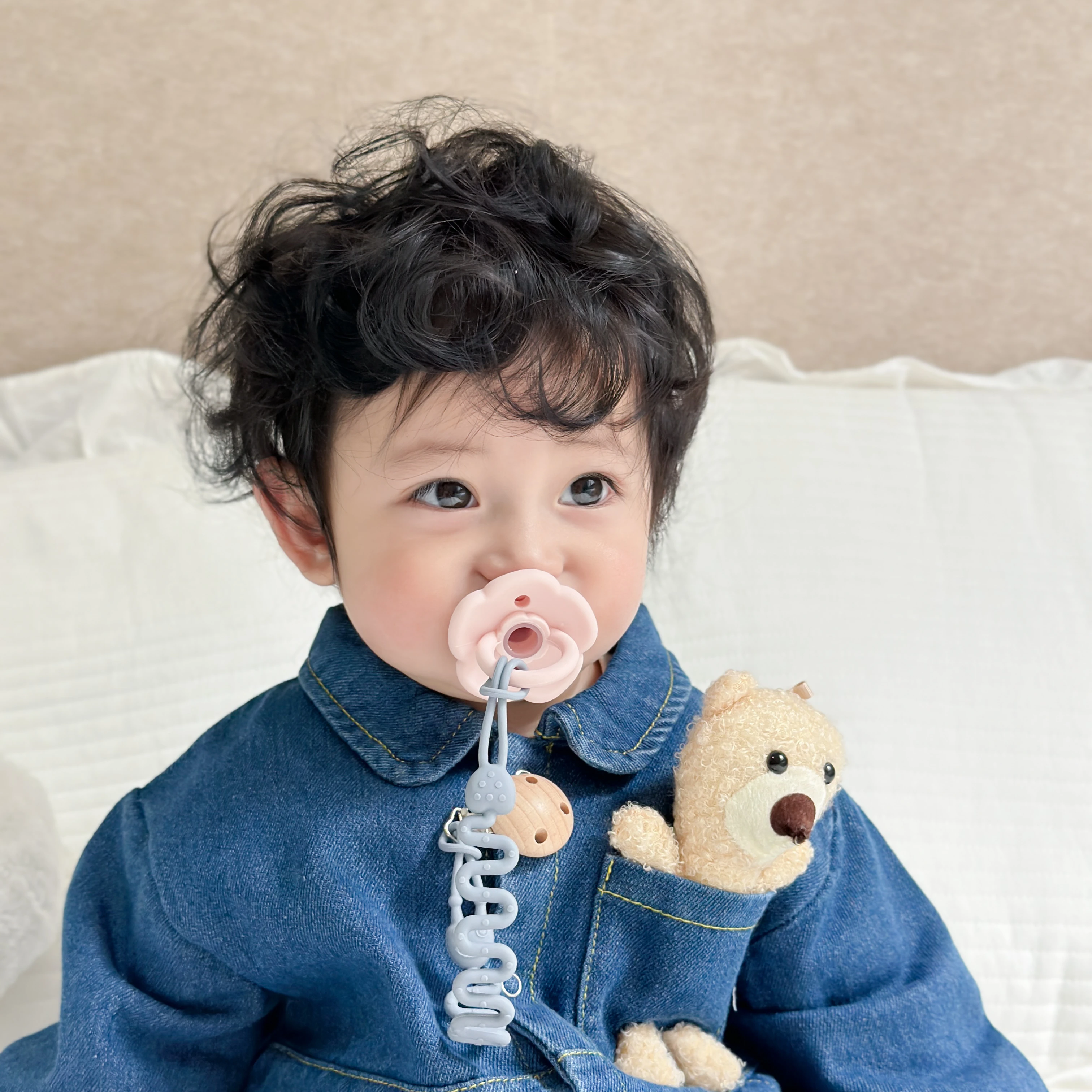Silicone Pacifier Clip with Adjustable Spring for Baby Boys and Girls Seposeve Soft Flexible Pacifier Leashes