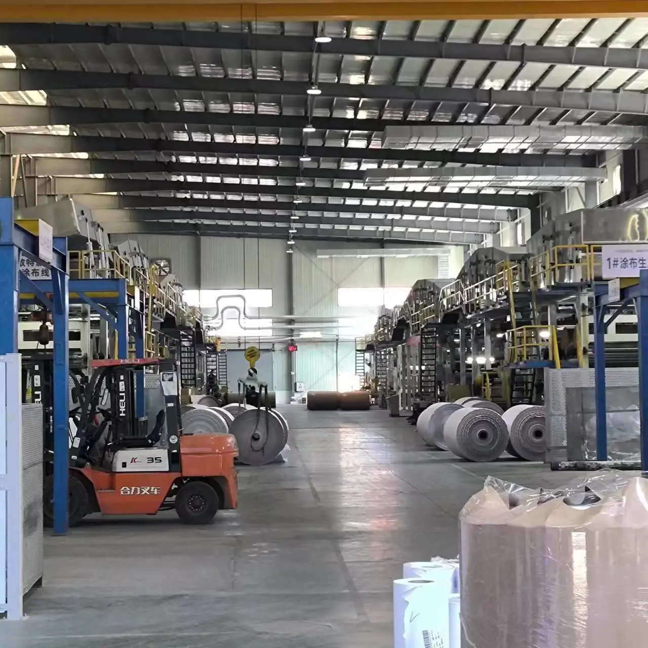 We Are Selling Supermarket and Bank Thermal Paper at Low Prices in Sizes 57*40mm and 80*80mm supplier