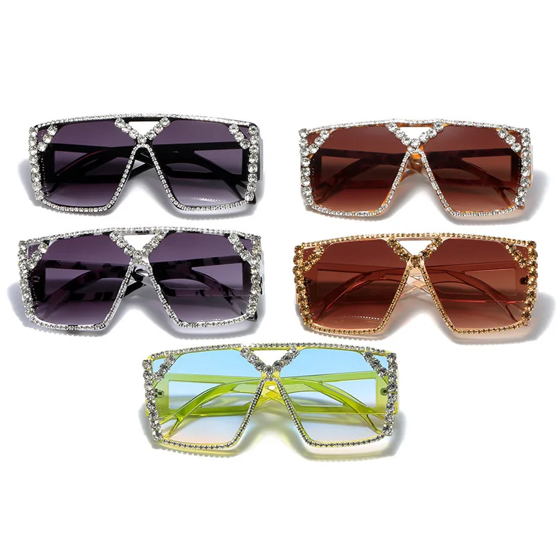 Italy Design 2990X Rhinestone Aviator Sunglasses w/ Case Valentino - Aviator Style Limited Edition Sunglasses with  main image 4