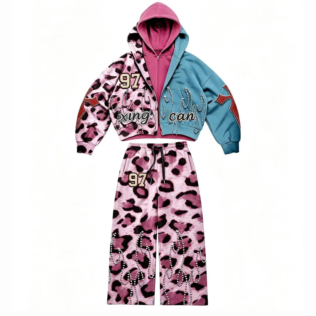 Brugerdefineret streetwear-joggersæt til mænd med leopard-print i silkskærm, pyntet med strasssten, tungt vægt, i high-street-trend – 2-dels tracksuit, OEM