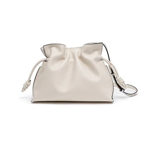 Famous Brand Soft Lady Lucky Shoulder Bag Fashion Simple Puffy Real Leather Layd Messenger Bag