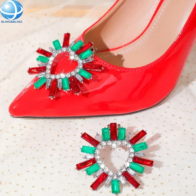 Shiny Green and Red Color Crystal  Shoe Buckle Heart Shape Rhinestone Detachable Shoe Clip for Ladies Shoe Accessory Gifts Jewel