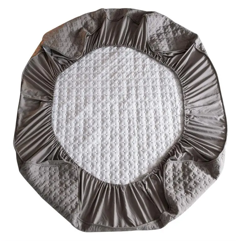 Hot Sales Hypoallergenic Queen King Wholesale Bed Bug Polyester Quilted