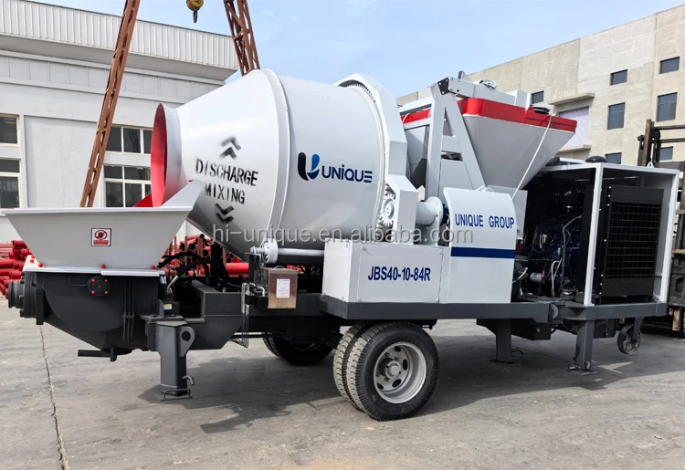 Self Loading Cement Mixing Diesel Engine Concrete Mixer