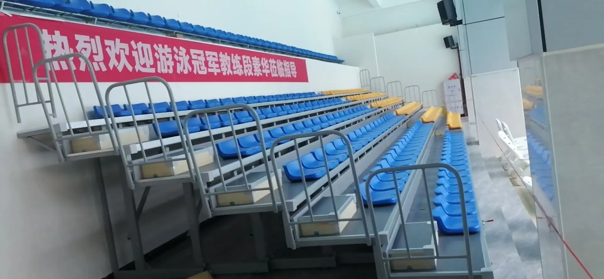 Best Selling Movable  stadium retractable bleachers 12 people ,16 people ,24 people Athletics Field sports stand
