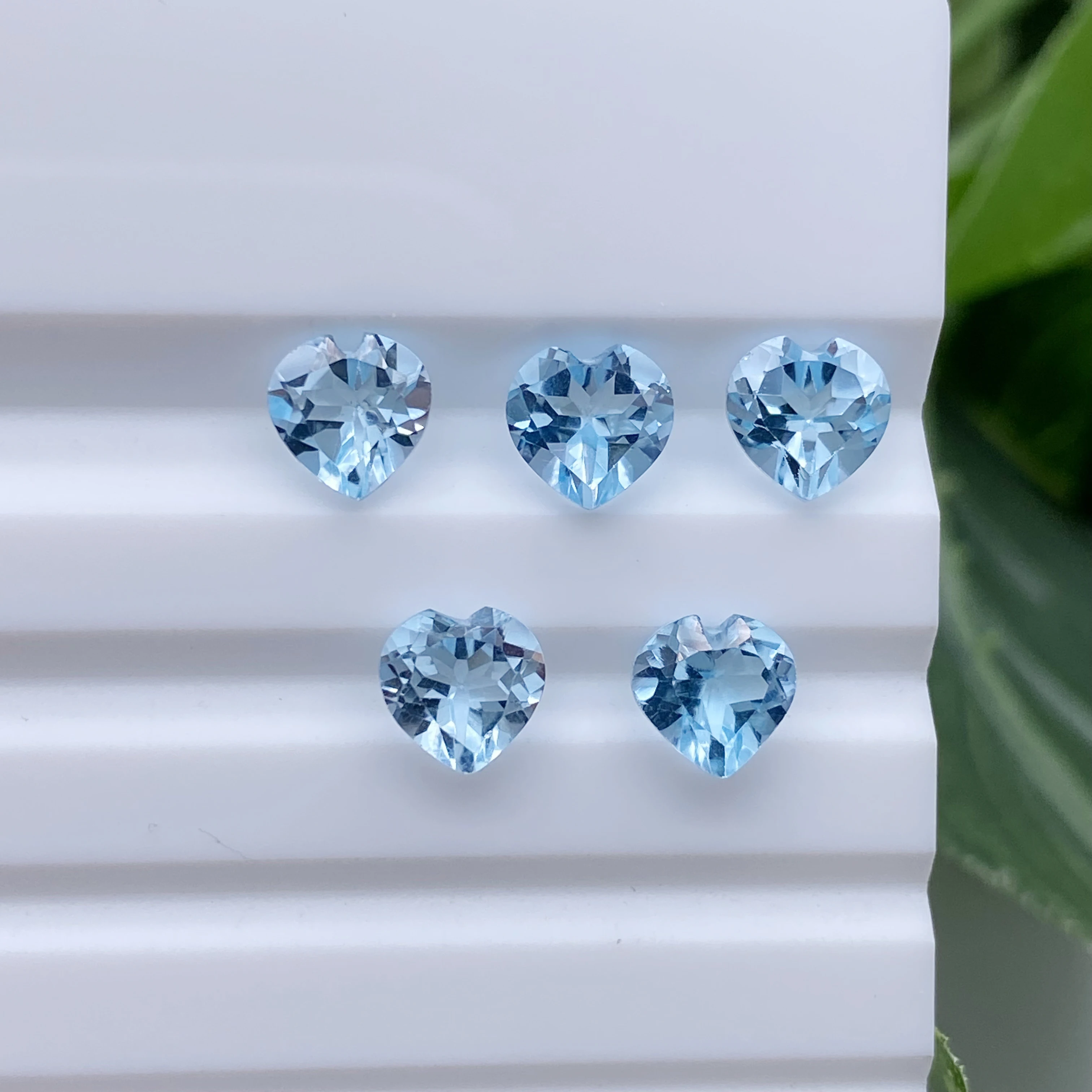 AAA+ Quality 1 Strand online Natural Blue Topaz Heart Shape,24 Piece,Birthstone,TopazGemstone,6.5-8MM,Faceted Topaz,Making Jewelry,Wholesale Price