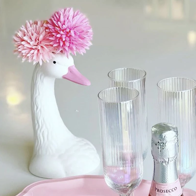 Nordic Style Modern White Creative Animal Swan Head Decor Porcelain Planter Ceramic Vase for Home Decoration Ornament Gift