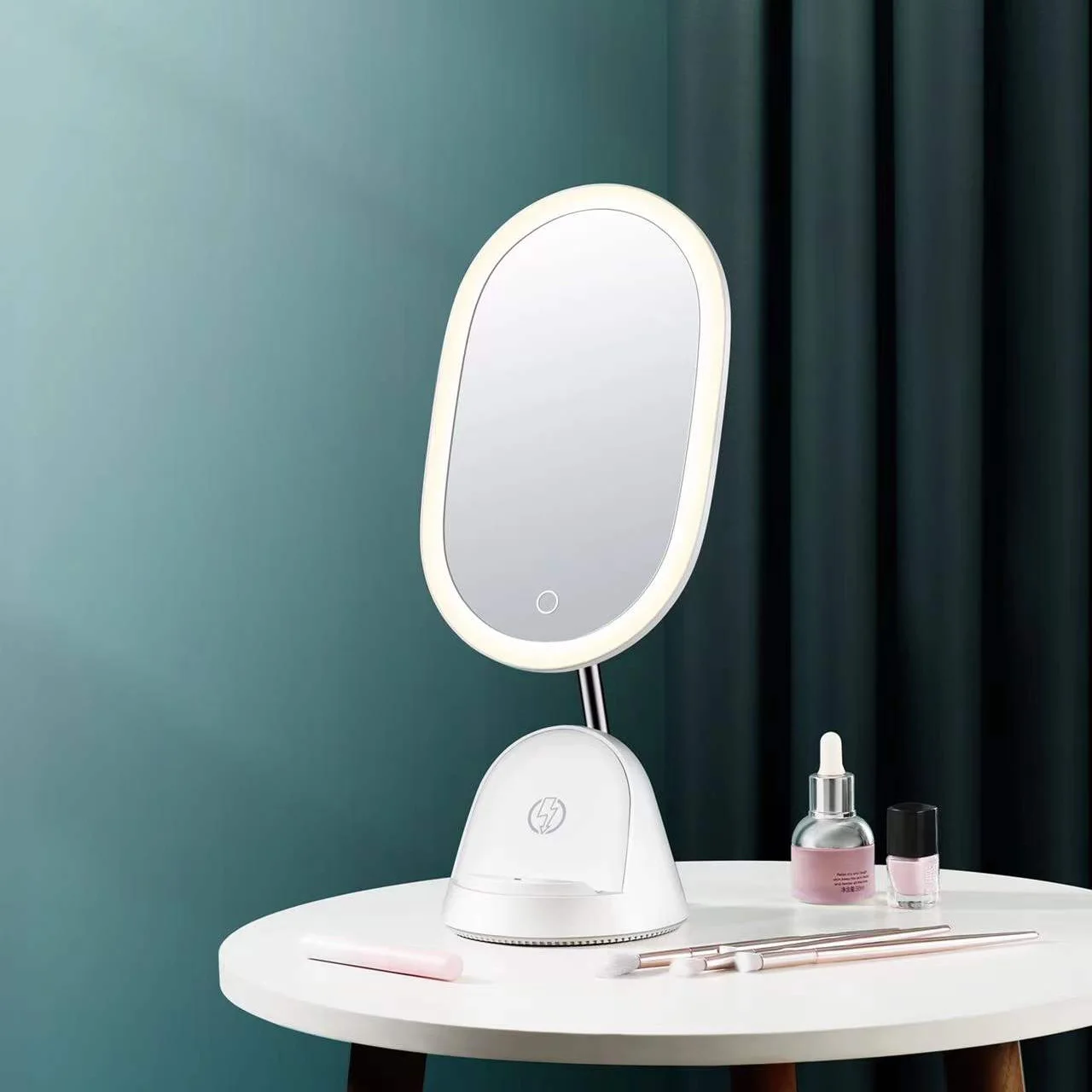 New Elegant Led Room Vanity Illuminated Makeup Mirror With Wireless