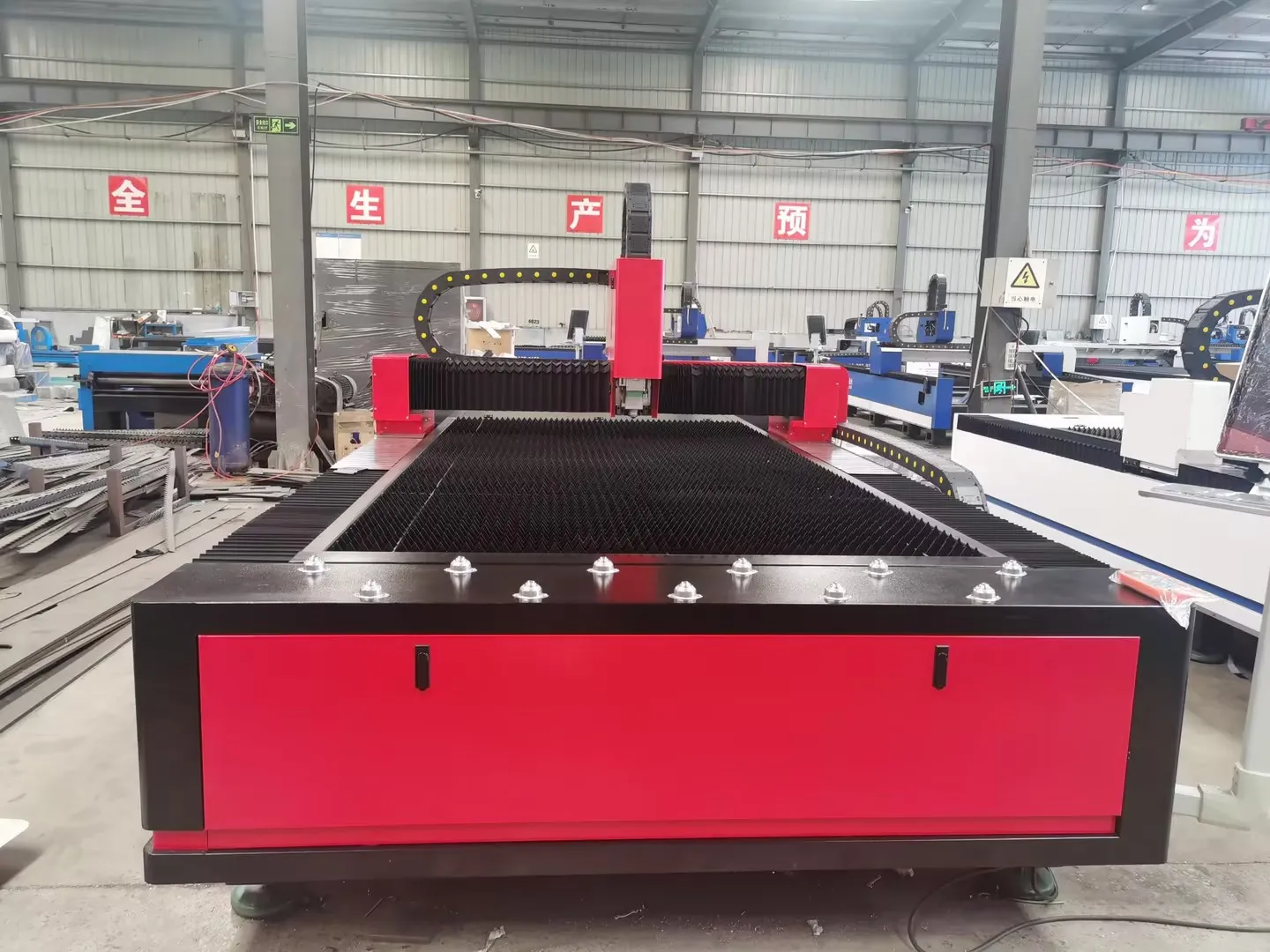 1000W6000W Metal 3015 Fiber Laser Cutter Laser Cutting Machine For
