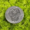León