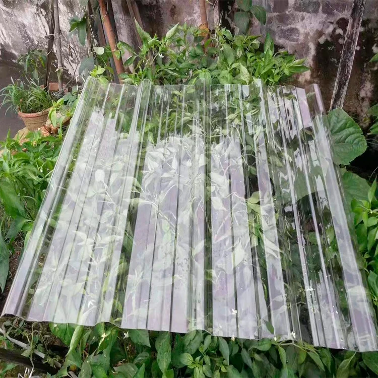 Free Sample Custom Model 840mm 1060mm Corrugated Daylight Panels Transparent Curved Polycarbonate Roofing Sheets