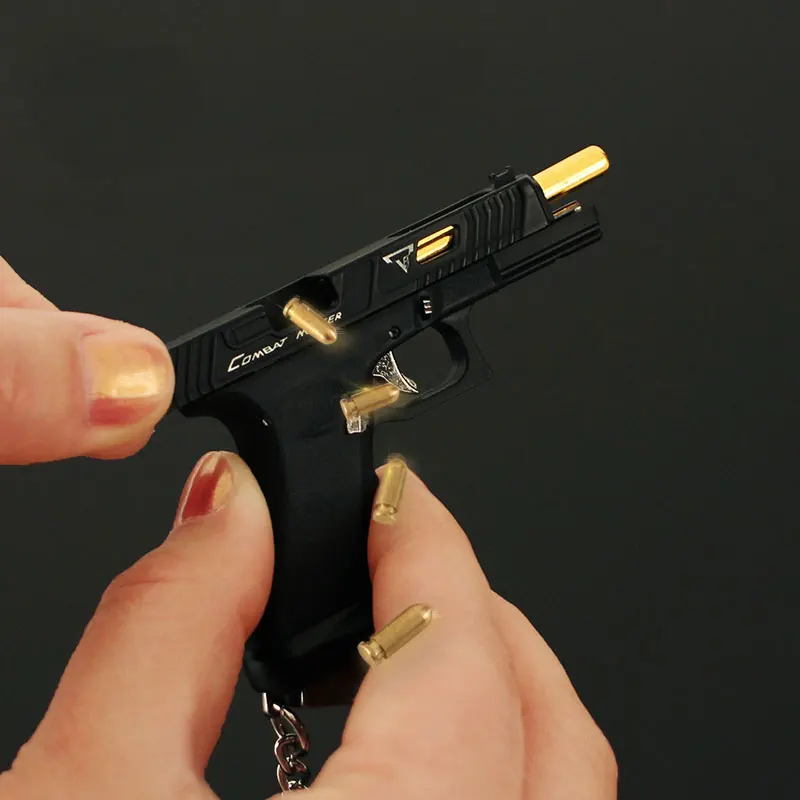 Silver 75mm Shell Ejecting Toy Gun Keychain TTi G34 7Cm Metal Gun Shape Keychain Assembly Eject Bullets