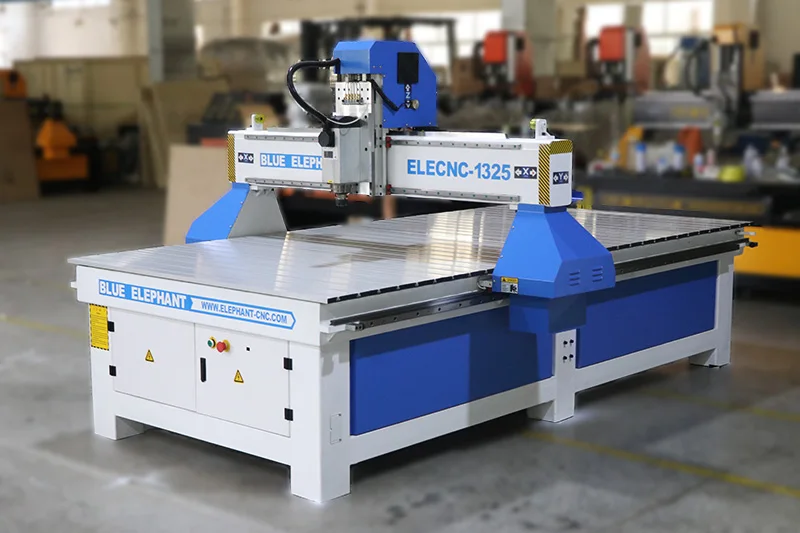 Pequeña máquina de tallado de madera Enrutador de madera CNC 3D - Blue  Elephant CNC Machinery