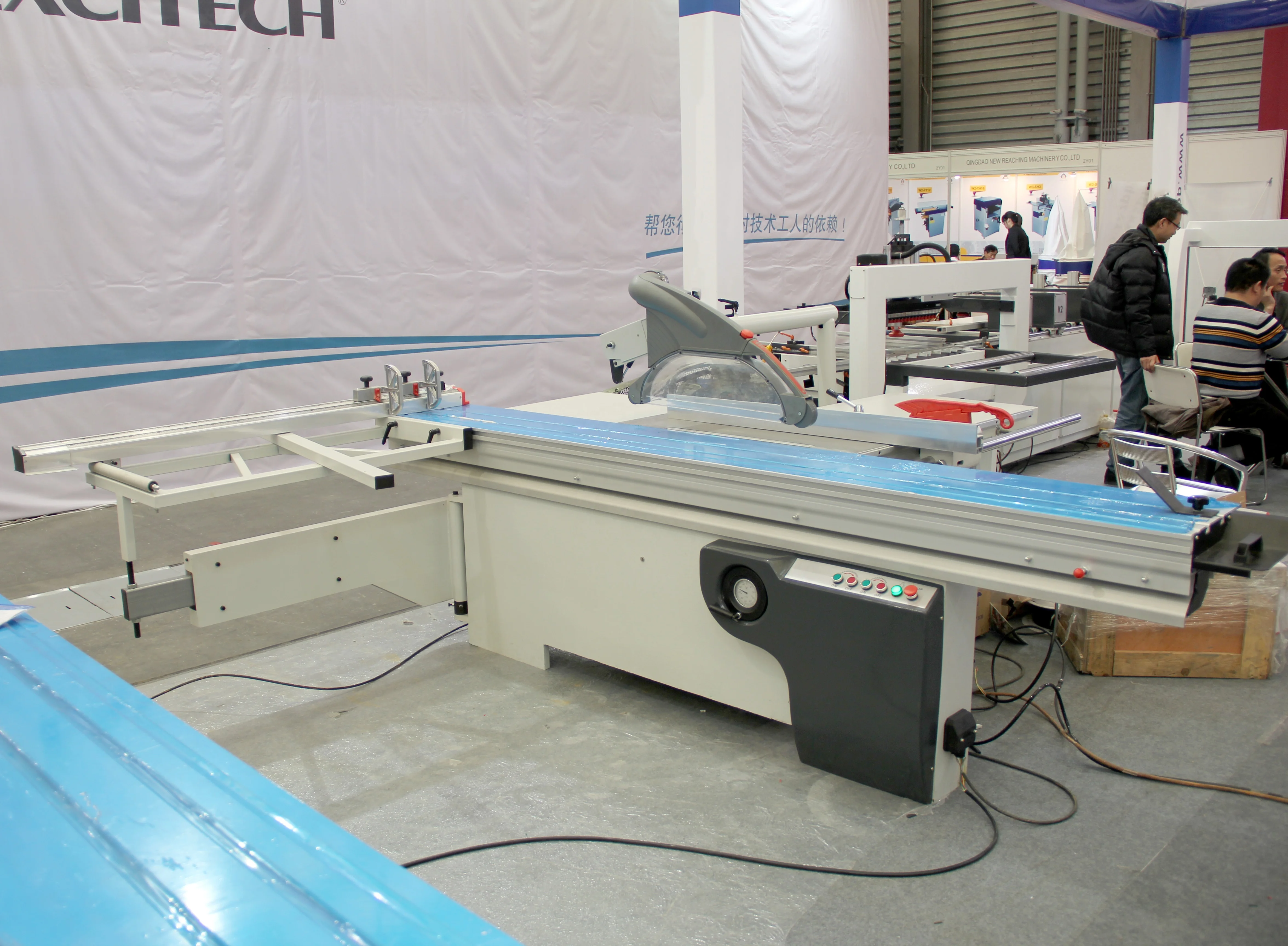 Factory Price Sliding Table Length 280cm 300cm 320cm 380cm  High Power Sliding Table Saw Machine for Wood