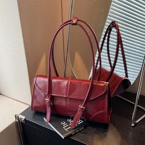 High End Burgundy PU Leather Underarm Bag Elegant Women's Magnetic Buckle Shoulder Bag Commuting Versatile Ladies Tote Bags