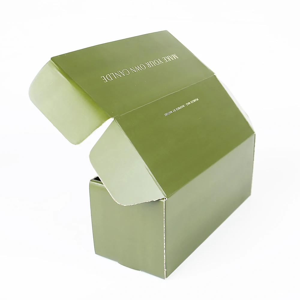 Ensemble de boîtes d'expédition sur mesure en carton ondulé vert pour vêtements / emballage de chaussettes, conception de logo, dorure à chaud, rangement de sous-vêtements, feuille métallisée incluse