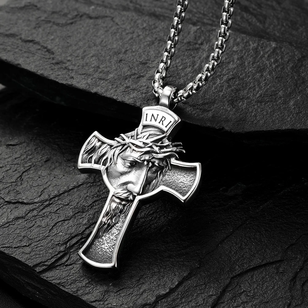 High Quality Retro Stainless Steel Cross Pendant Necklace Portrait 