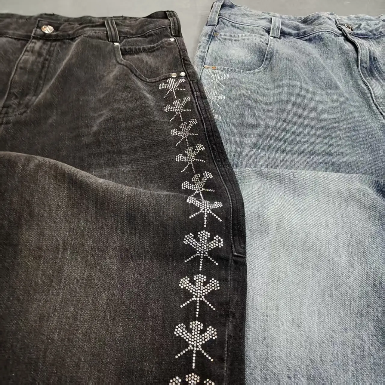 Salati Custom Men'sHeavyweight Denim Shorts Rhinestones Crystal Jorts Vintage Zipper FlyCotton OEM Service Woven Mid gallery 5