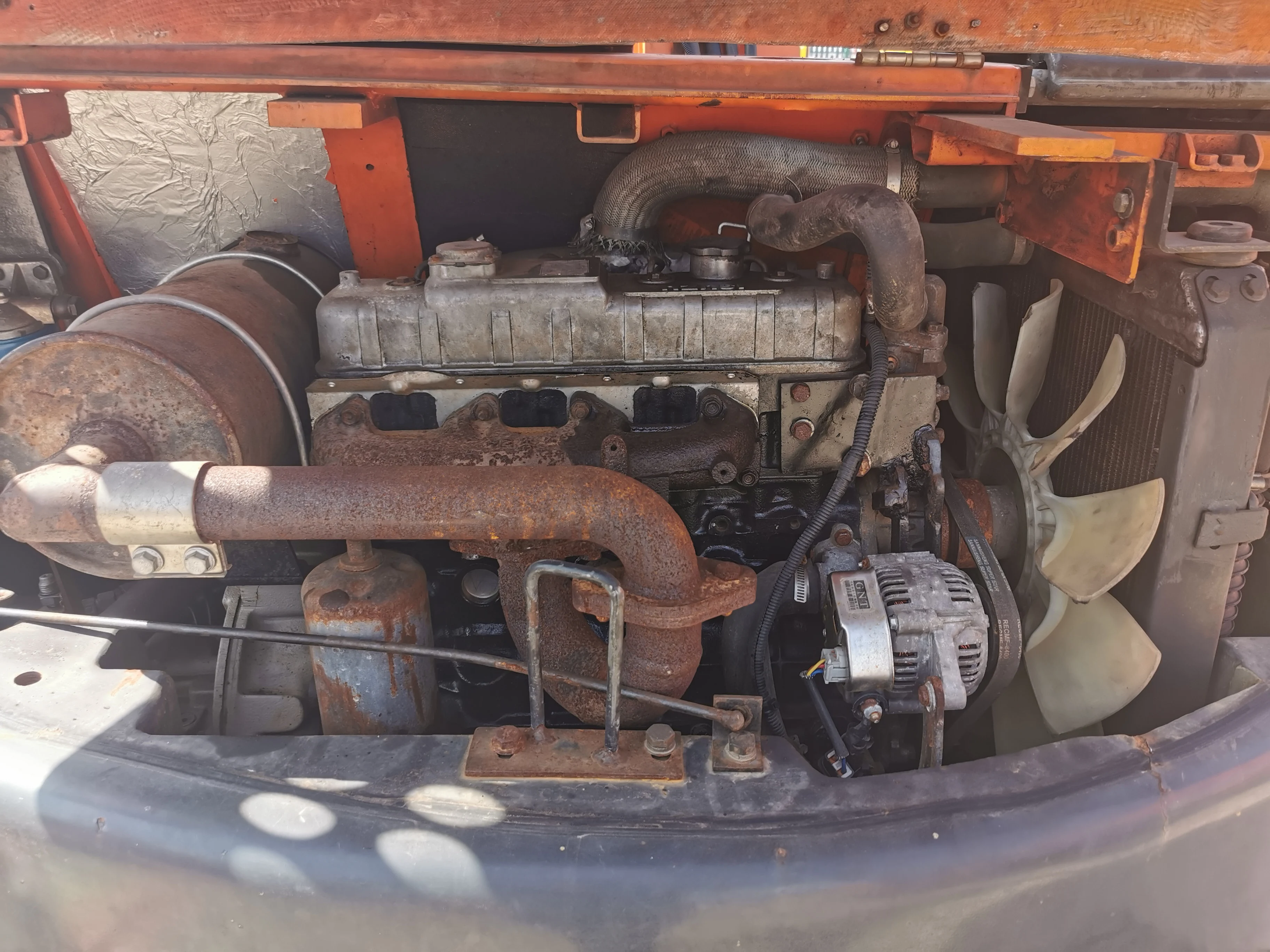 Used Hitachi ZX55 Mini Crawler Excavator 5.5 Tons with 5 Ton Operating Weight and 2021 Year Model