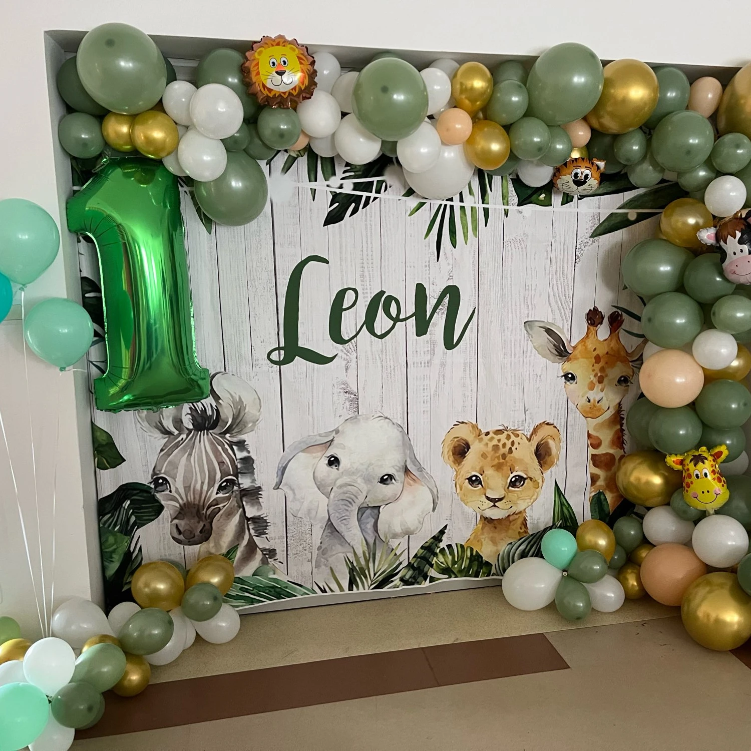 Jungle Safari Birthday Floral Green Leaves Photography Backdrops Animal  Wild One Background Photozone Party Decorations - Buy Background,Photography  Background,Backdrop For Birthday Background Product on 