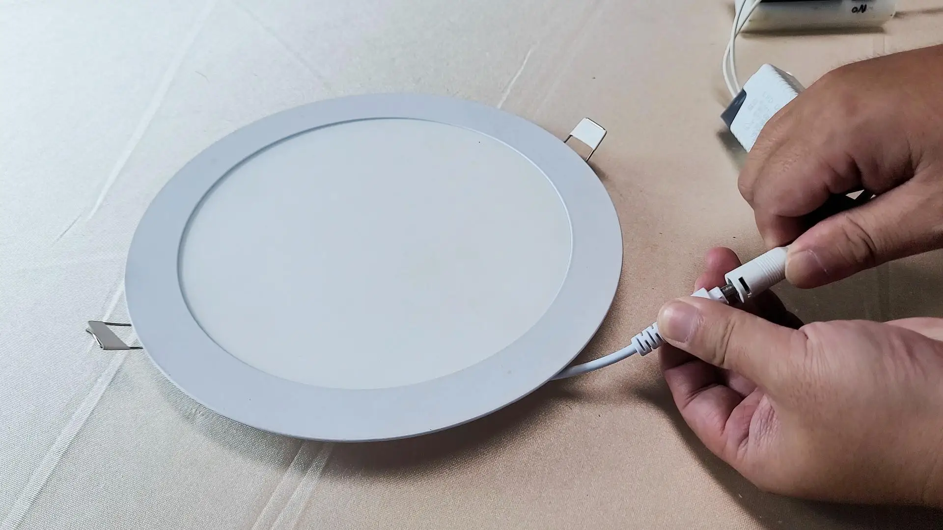 High Quality Rechargeable Recessed Downlight Led Panel Light Emergency ...