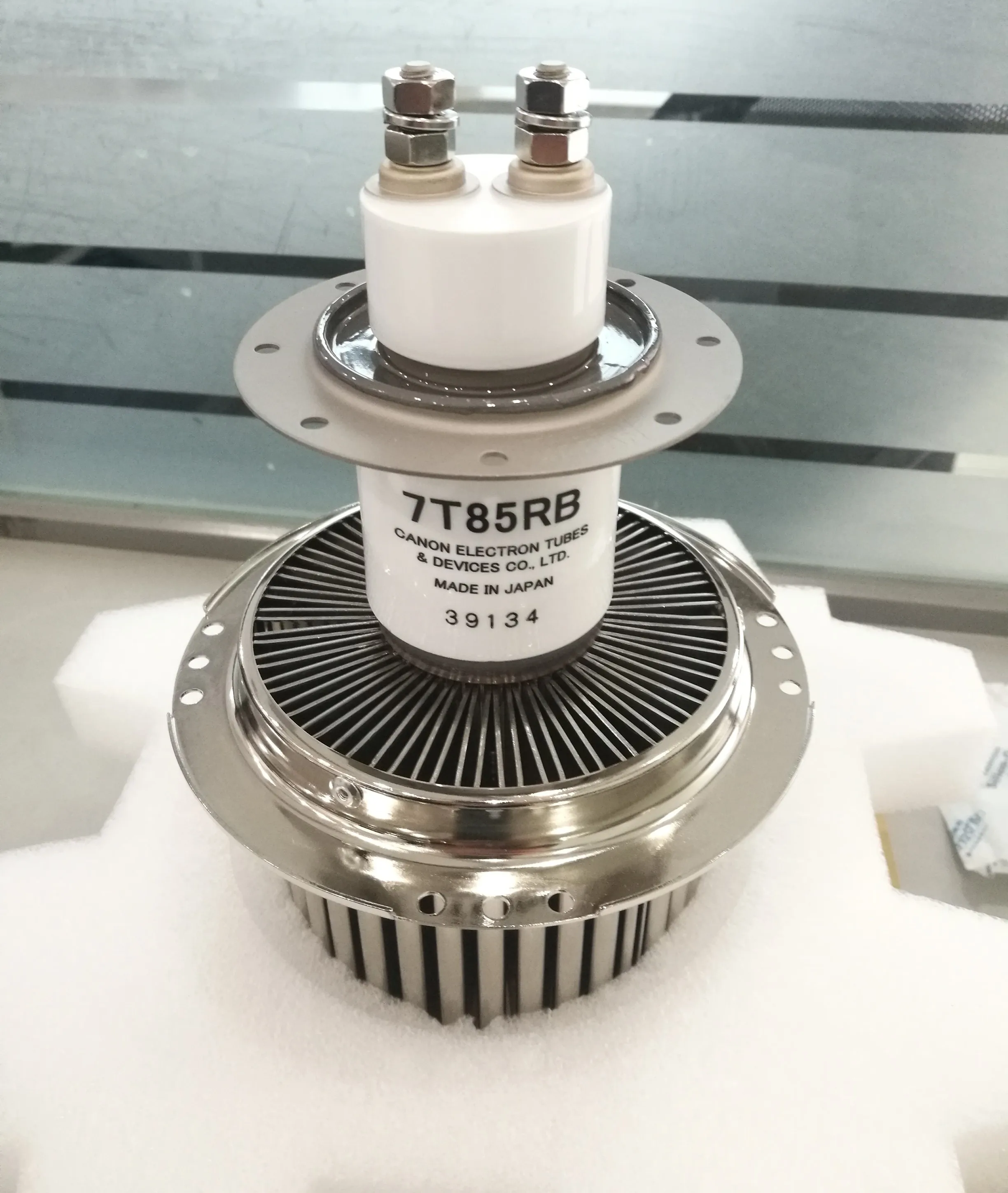 7T85RB Triode Tube Lamp - Superior Performance & Durability