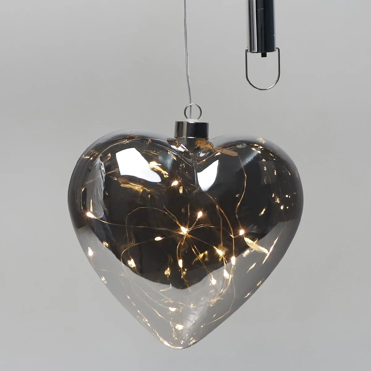 Home Decorations Glass Blown Ornament Rainbow Heart Shaped Hanging LED Decoration supplier