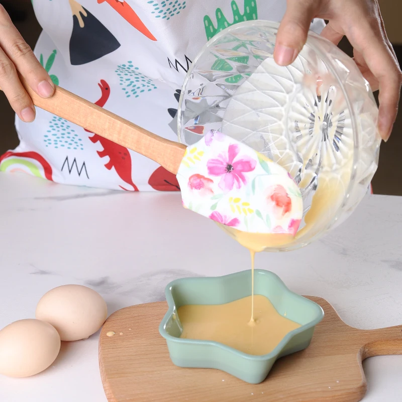 Newest Flowers Pattern Large Pointed Head Kitchen 43g  Baking Silicone Spatula  Food Grade Cake Cream Scraper