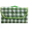 Internet-famous green plaid