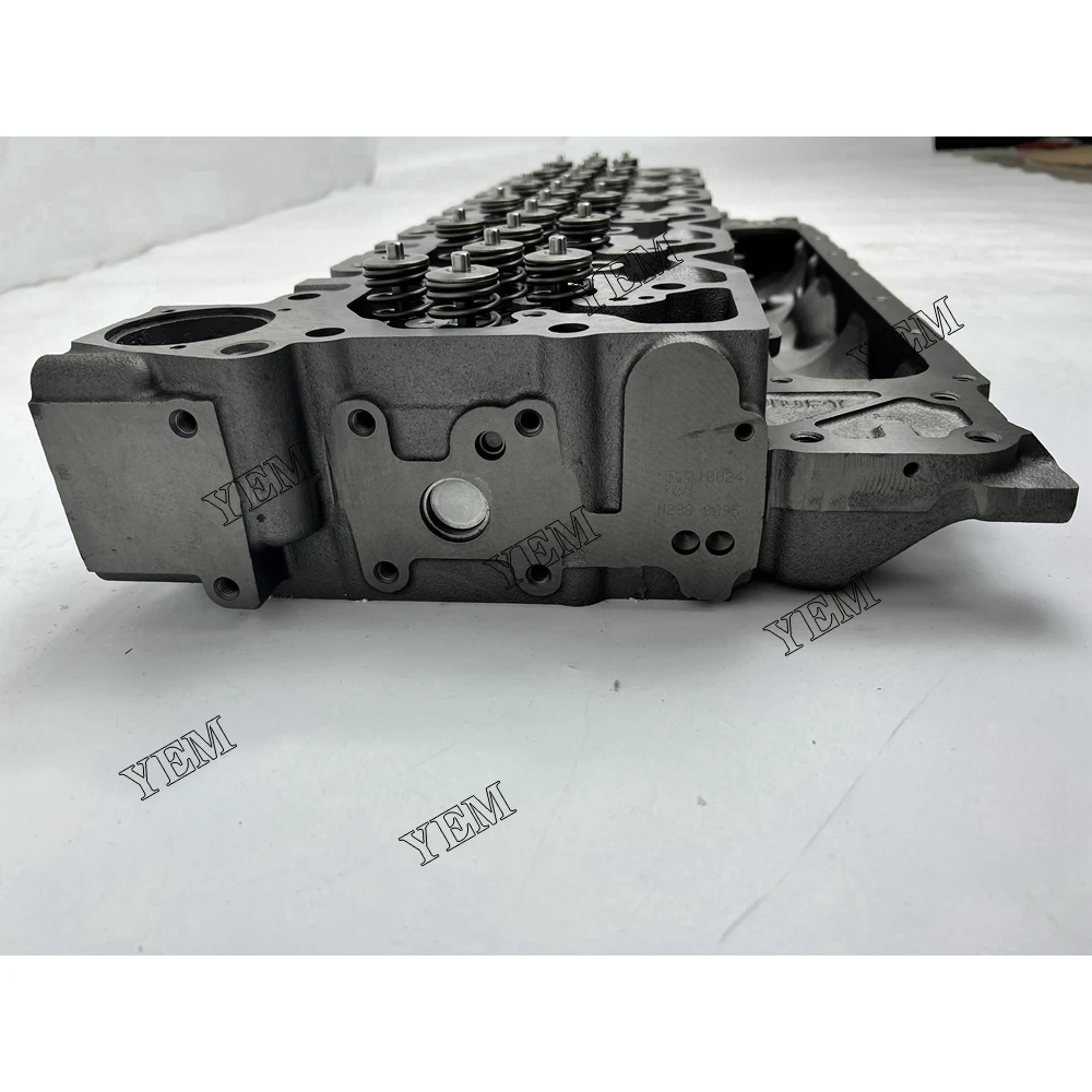 Excavator 6D107 4936081 5361593 5364892 2831474 Cylinder Head Assy for Komatsu Cylinder Head Assy Heavy Duty Engine Parts