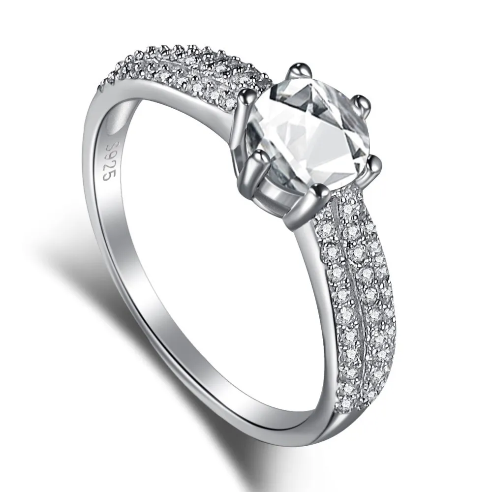 Most Popular Christmas-Themed Engagement Rings