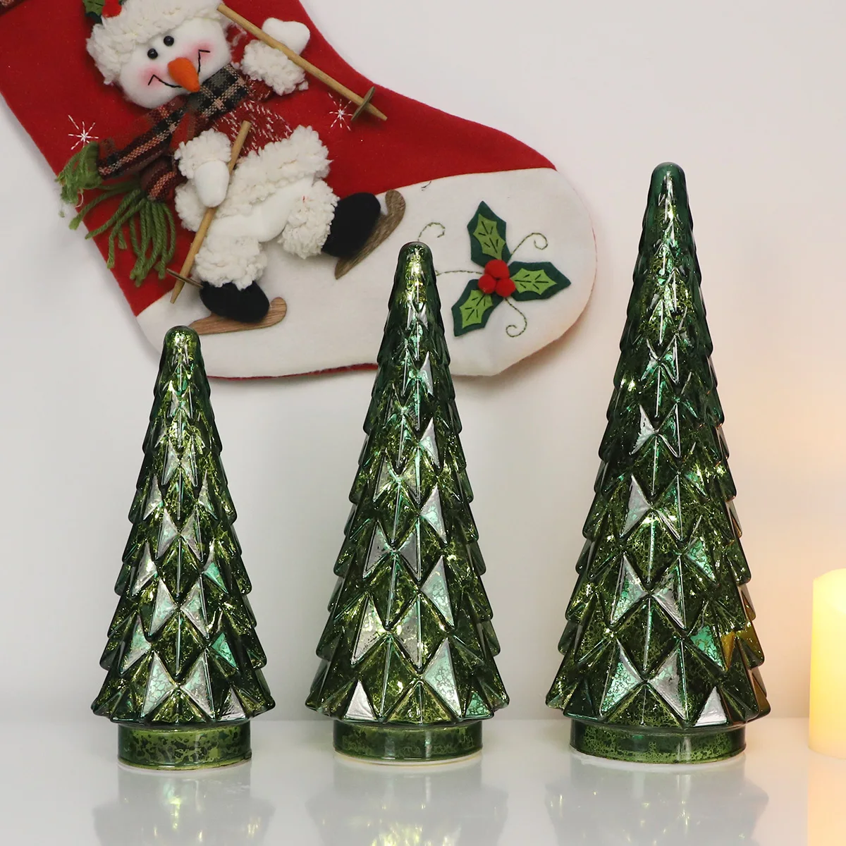 Small Hand Blown Glass Decorative Artificial Christmas Tree Home Festival Party Living Room Luxury Colorful Lighted Up Craft