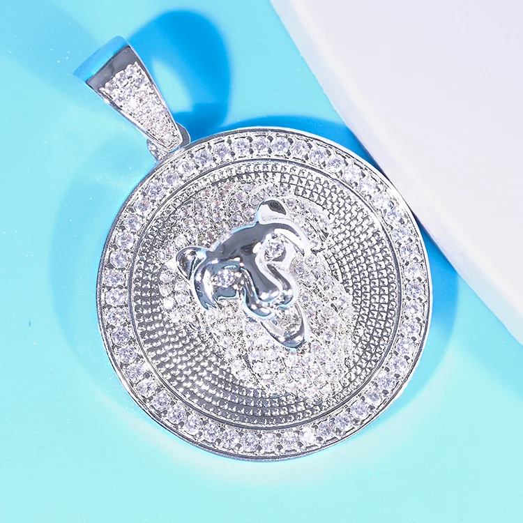 Hot Sale 3D Design Hip Hop Lion Pendant 925 Sterling Silver High Quality  VVS Diamond Pendant Moissanite Lion Pendant for Men
