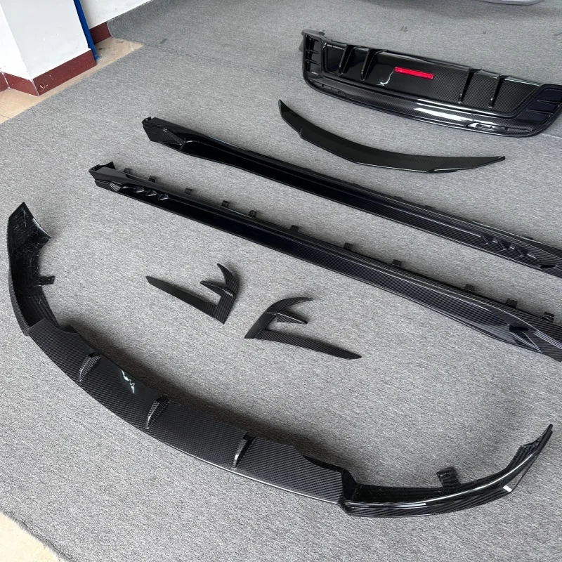 Kit de Carroceria Pequeno para Tesla Model Y foto 4