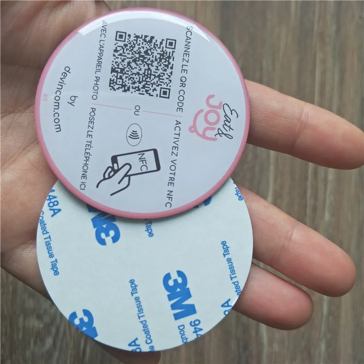 Customized 60mm Epoxy QR Code Menu NFC Tag 13.56MHz RFID Communication Interface Convenient Self Ordering Food in Restaurants