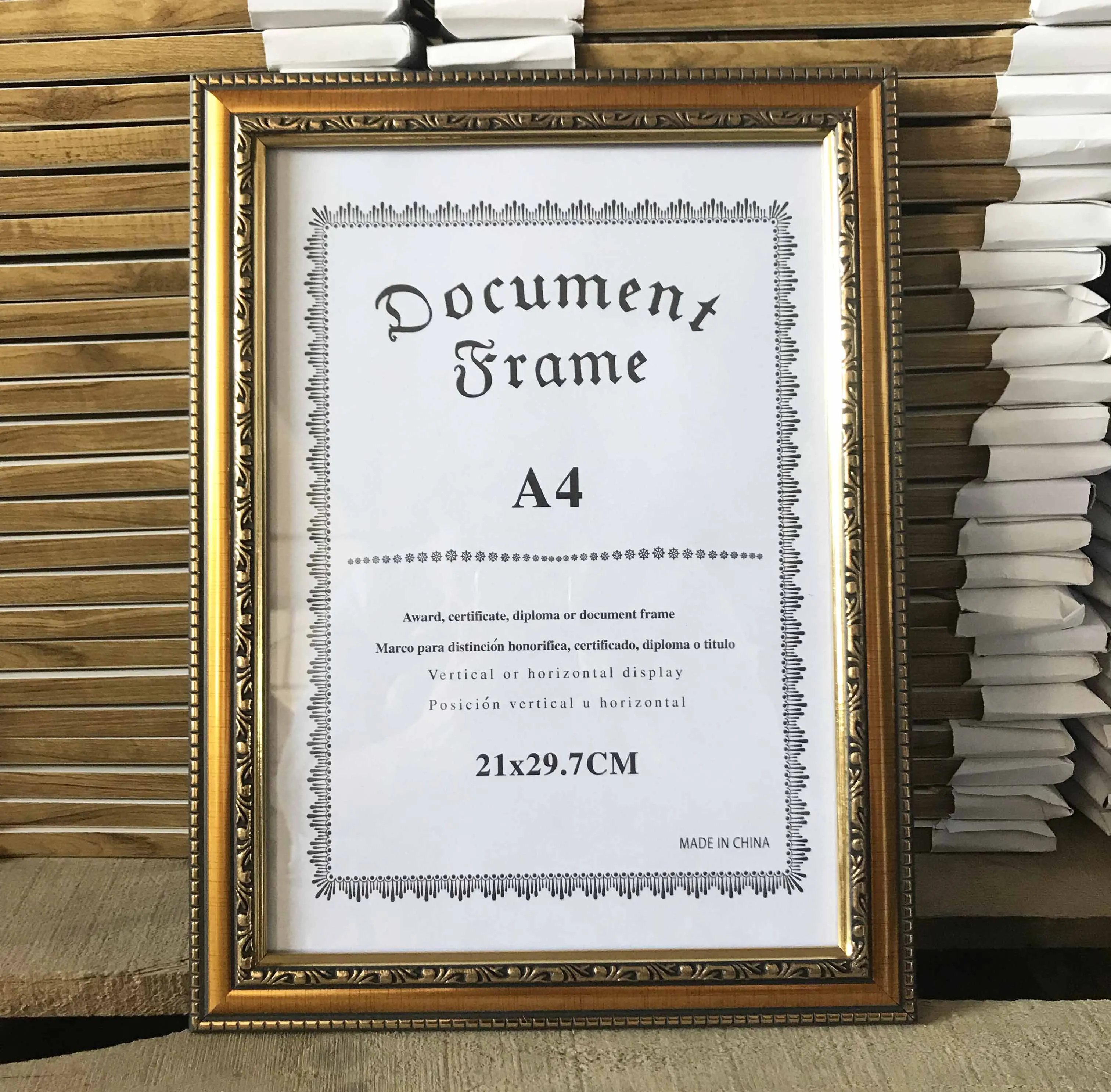 EXYGLO Lot De 7 Cadres Photo A4 Blanc – Cadres 21x29,7 Cm Pour Affiches, Diplômes, Certificats – Style Bois Grainé Élégant
