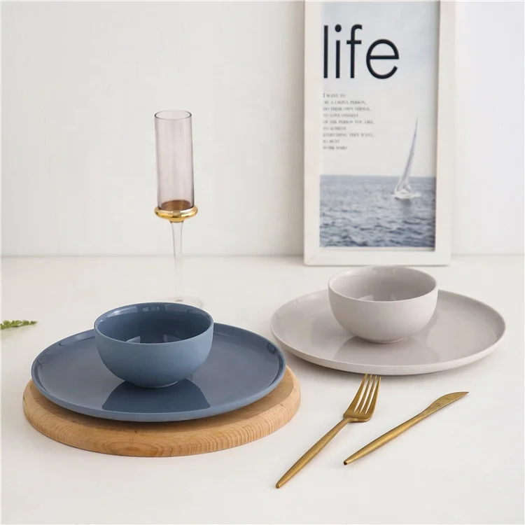 Competitive Price with High Quality Ceramic Plates for Catering