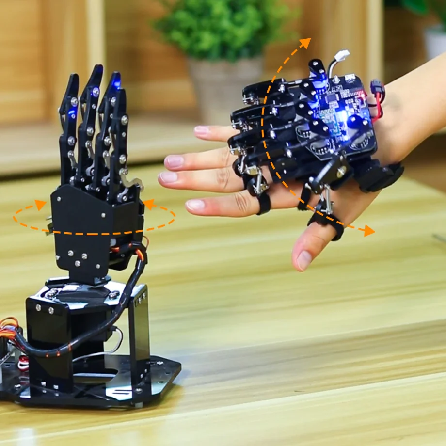 Programmable Wireless Mechanical Hand Servo Controller for Robot Arm and Humanoid Robot