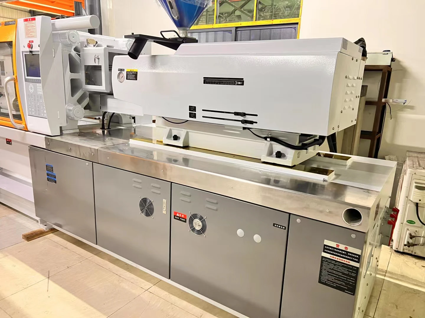 160 Tons Kawaguchi Used Desktop Plastic Injection Molding Machine