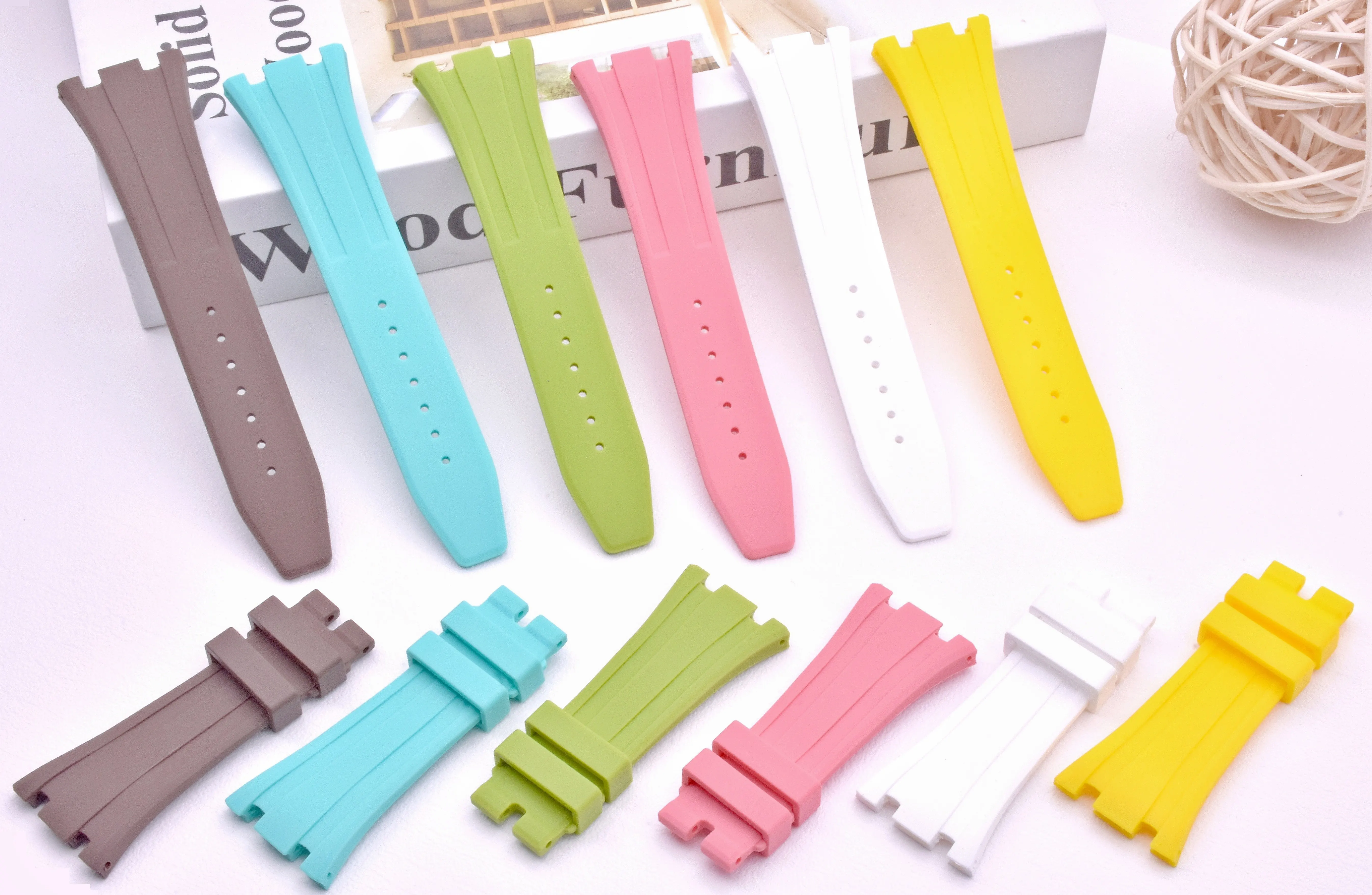Wholesale Stylish Rubber Watch Strap 2010661_K0013533